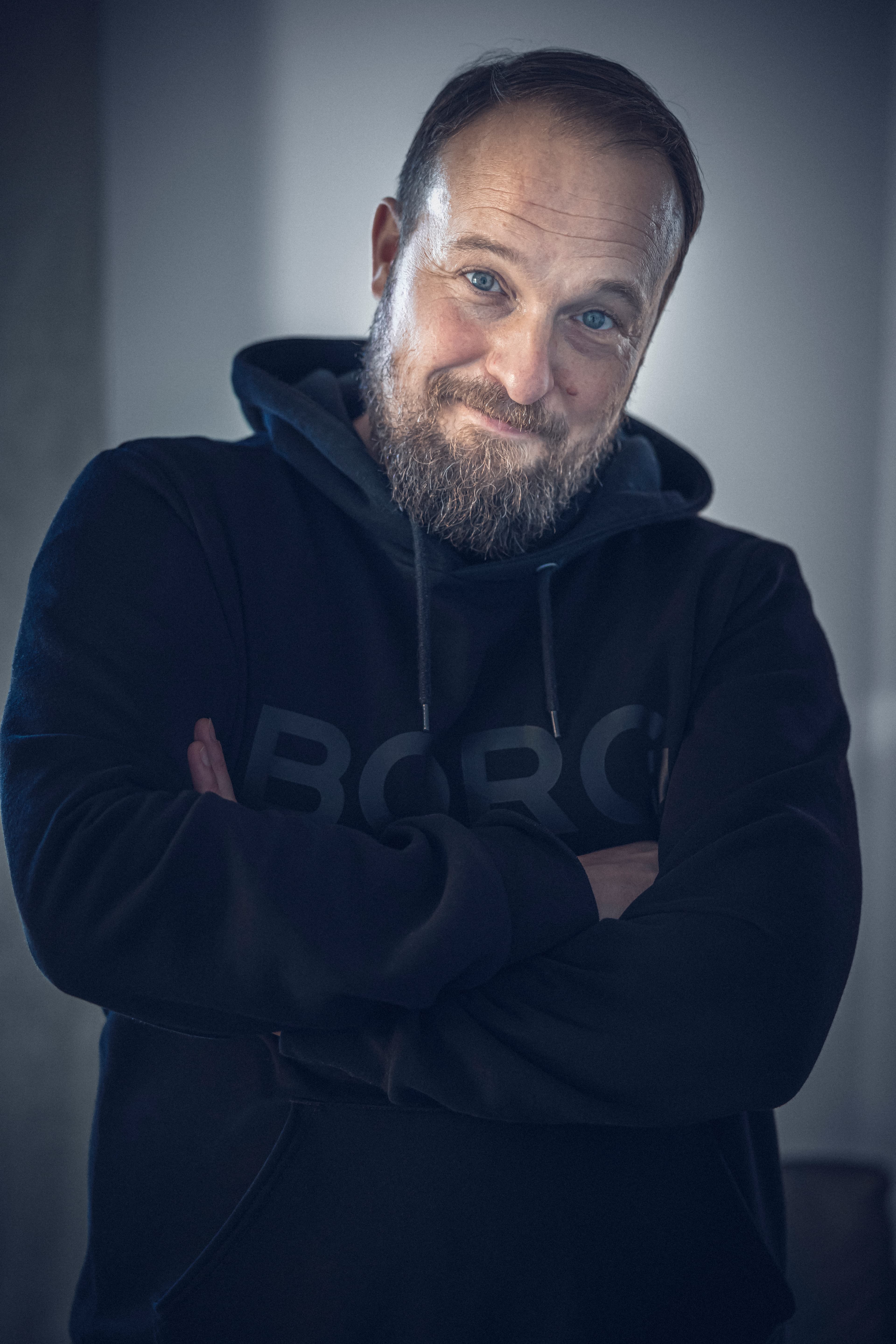 Headshot Jesper Sjölander 4