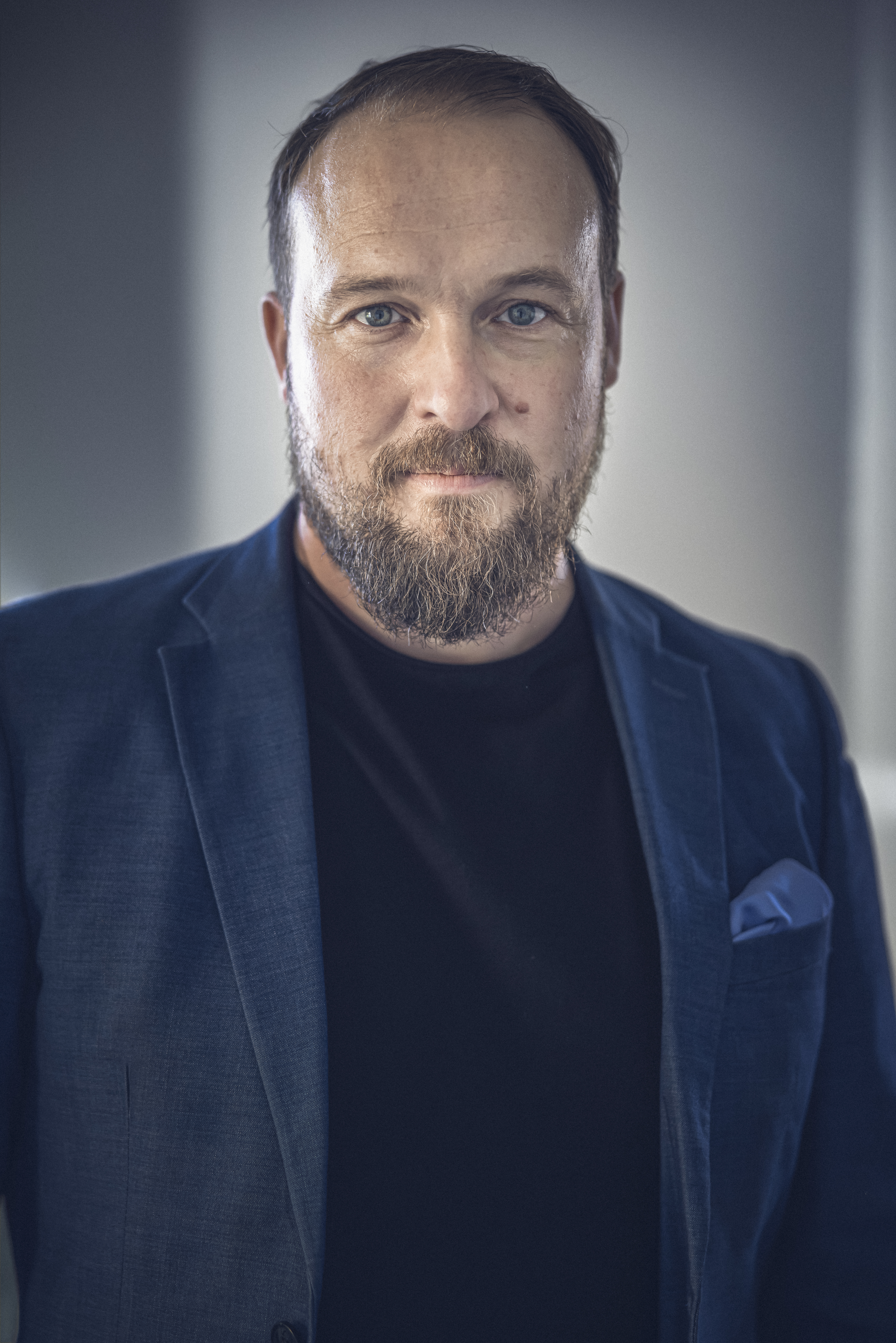 Headshot Jesper Sjölander 2